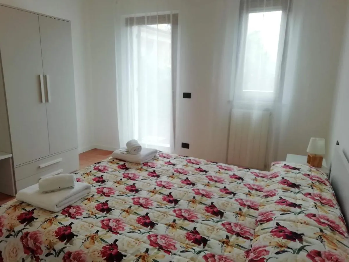 Ferienhaus Re Lear Al Lago Colà Italien